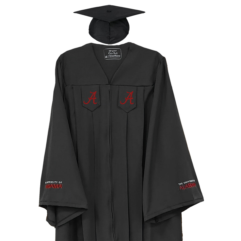 Bachelor Cap and Gown with XL Cap | University of Minnesota Bookstores